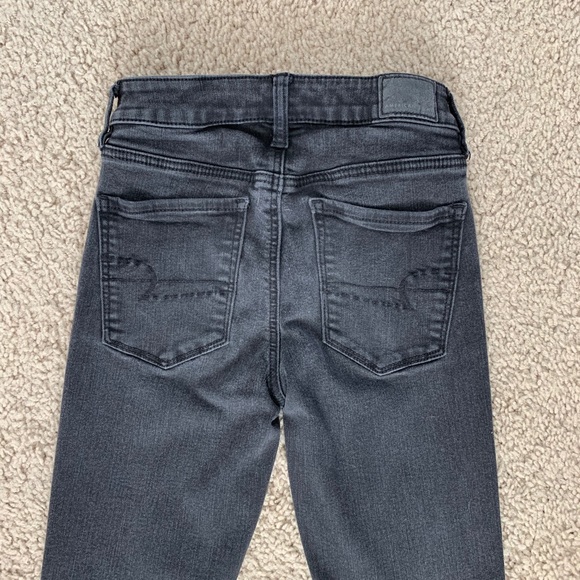 American Eagle Hi-Rise Jegging jeans - Picture 4 of 6